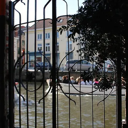Canalview Ter Reien Bruges
